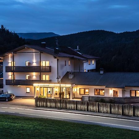Martina Breakfast Lodge Кастельротто Екстер'єр фото